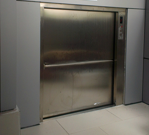 關(guān)于傳菜梯的設(shè)計(jì)尺寸問(wèn)題要注意哪些呢 關(guān)于傳菜梯的設(shè)計(jì)尺寸問(wèn)題要注意哪些呢